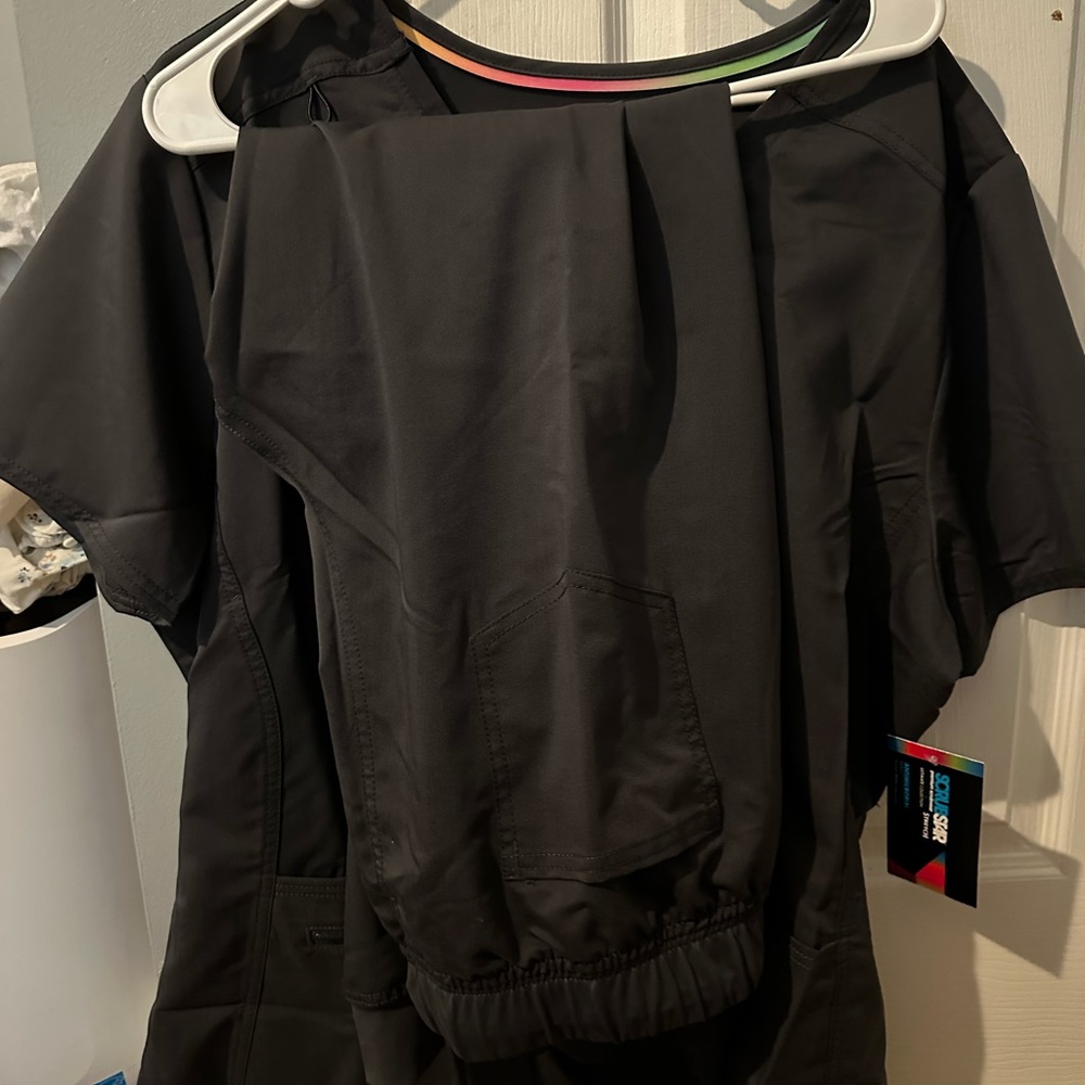 Scrubstar scrub set